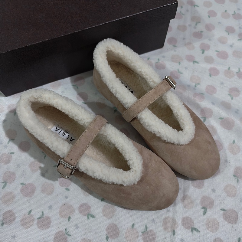 Alaia Fleece-Lined Mary Jane Shoes